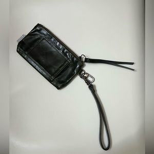 Rough & Tumble Bon Bon Carry “pine” wristlet